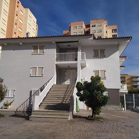 Apartamentos Gandia Familiar 3000 المظهر الخارجي الصورة